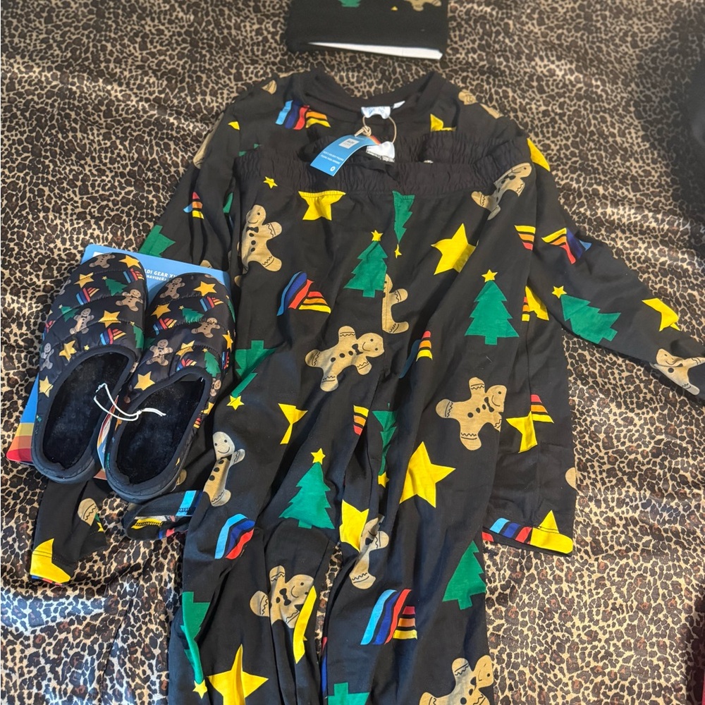 Festive Women’s One Piece Pajama Set - Black with Multicolor Print